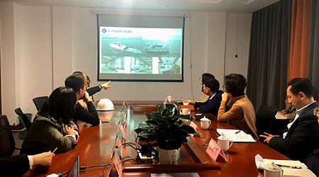 西海岸新區(qū)中外企業(yè)聯(lián)合會(huì)會(huì)長(zhǎng) 蒞臨普華重工集團(tuán)參觀指導(dǎo)